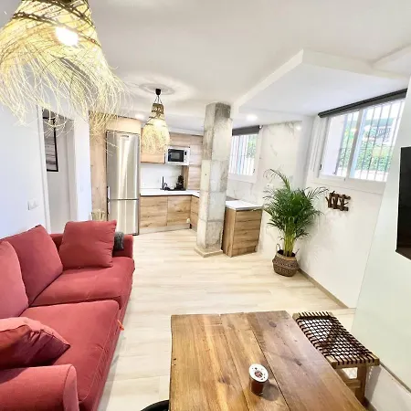 Erisa Ib Carihuela -